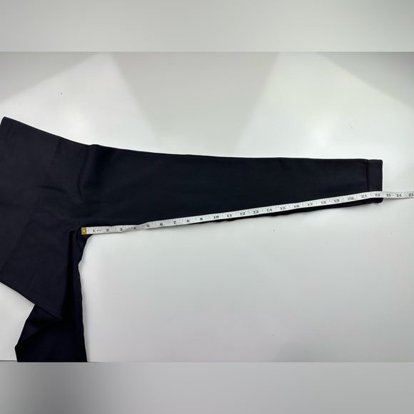 Spanx Look At Me Now Seamless Legging Womens Size XS Black Stretch Shaping - Picture 6 of 6